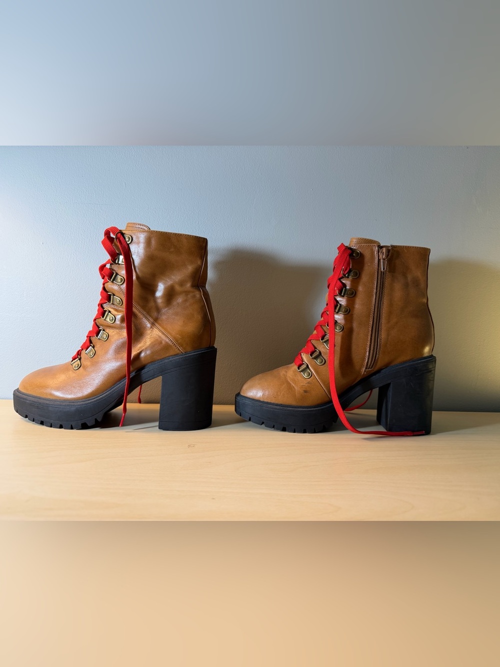 Steve Madden Tan Leather Lace-Up Block Heel Boots with Red Laces